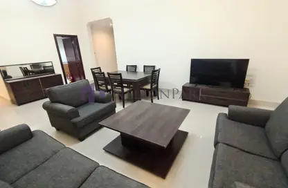 Apartment - 2 Bedrooms - 2 Bathrooms for rent in Fereej Bin Mahmoud North - Fereej Bin Mahmoud - Doha