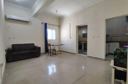 Apartment - 1 Bedroom - 1 Bathroom for rent in Ain Khalid Gate - Ain Khaled - Doha