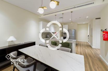 Apartment - 2 Bedrooms - 3 Bathrooms for rent in The Garden - Floresta Gardens - The Pearl Island - Doha