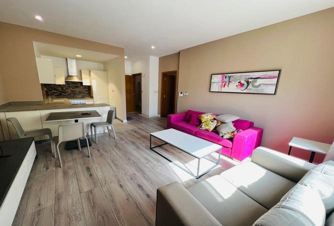 1021705 - Property Main Image