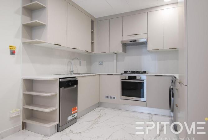 53618770 - Property Image 3