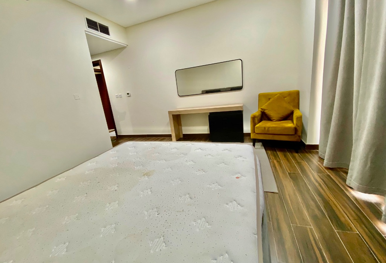 Exclusive 2BHK + Maid | Fully Furnished thumbnail 10