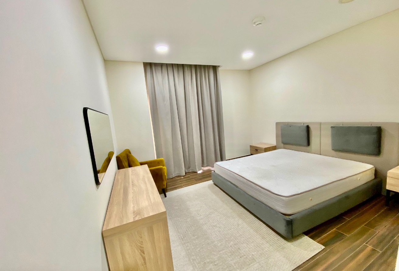 Exclusive 2BHK + Maid | Fully Furnished thumbnail 6