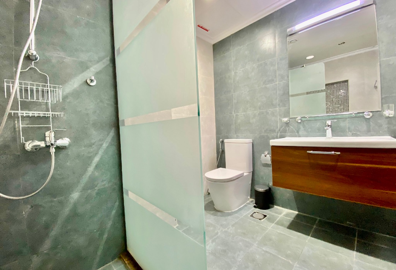 Exclusive 2BHK + Maid | Fully Furnished thumbnail 19