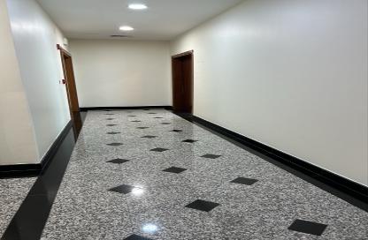 Office Space - Studio - 4 Bathrooms for rent in Al Nasr Street - Al Nasr - Doha