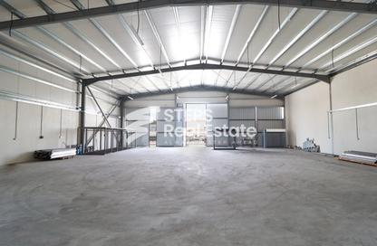 Warehouse - Studio for rent in Industrial Area 4 - Industrial Area - Industrial Area - Doha