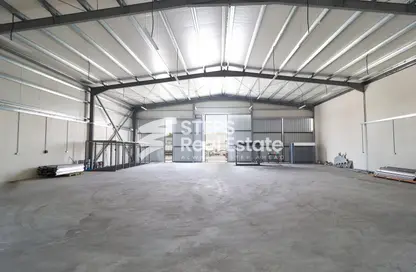 Warehouse - Studio for rent in Industrial Area 4 - Industrial Area - Industrial Area - Doha