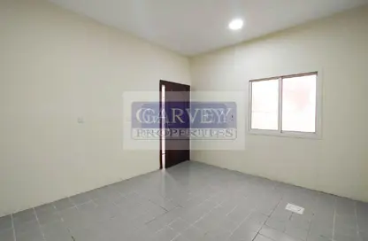 Apartment - 1 Bathroom for rent in Al Dafna - Al Dafna - Doha Apartment - 1 Bathroom for rent in Al Dafna - Al Dafna - Doha