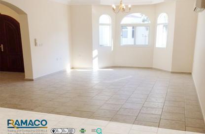 مجمع سكني - 3 - 3 للايجار في شارع المطار القديم - طريق المطار القديم - الدوحة مجمع سكني - 3 - 3 للايجار في شارع المطار القديم - طريق المطار القديم - الدوحة