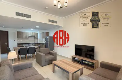 Apartment - 2 Bedrooms - 3 Bathrooms for rent in Naples - Fox Hills - Fox Hills - Lusail