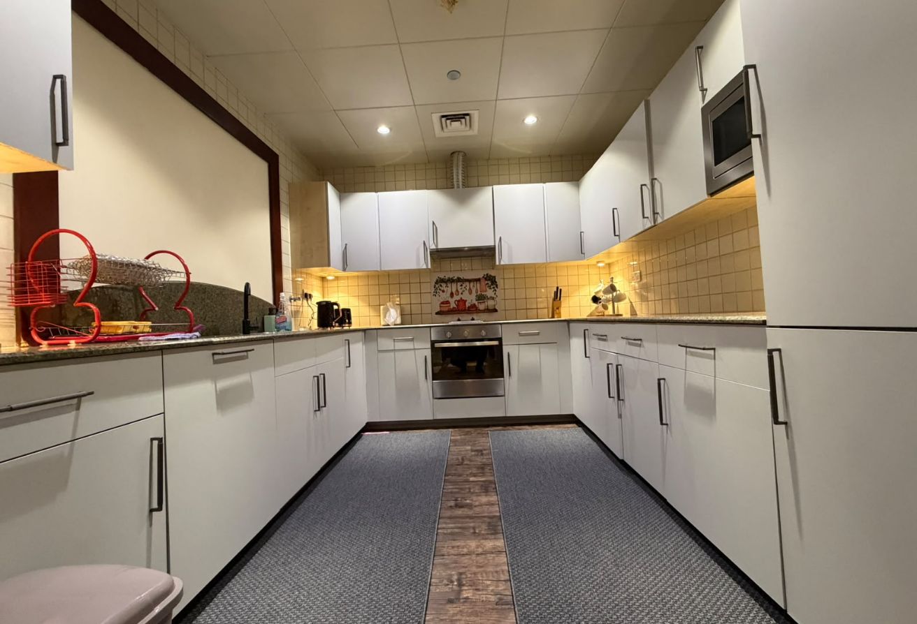 Luxury Converted 2BR|Fully Furnished |Bills includ thumbnail 9