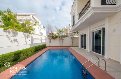 فيلا - 6 غرف نوم - 7 حمامات للايجار في الحديقة - حدائق فلورستا - جزيرة اللؤلؤة - الدوحة