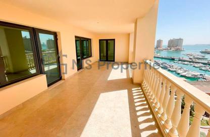 Apartment - 2 - 3 for sale in West Porto Drive - Porto Arabia - The Pearl Island - Doha