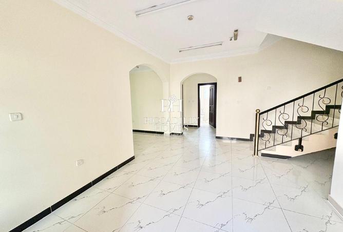 52501056 - Property Image 2