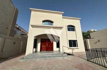 Villa - 4 Bedrooms - 6 Bathrooms for rent in Old Airport Road - Old Airport Road - Doha Villa - 4 Bedrooms - 6 Bathrooms for rent in Old Airport Road - Old Airport Road - Doha
