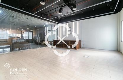 Shop - Studio - 2 for rent in Al Sadd Road - Al Sadd - Doha