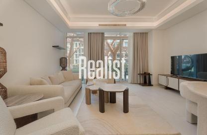Apartment - 1 Bedroom - 2 Bathrooms for sale in Crystal Residence - Gewan Island - The Pearl Island - Doha