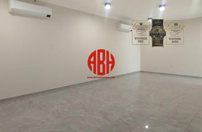 Apartment - 2 Bedrooms - 3 Bathrooms for rent in Musheireb Apartments - Musheireb - Doha Apartment - 2 Bedrooms - 3 Bathrooms for rent in Musheireb Apartments - Musheireb - Doha