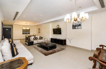 Apartment - 1 Bedroom - 2 Bathrooms for rent in West Porto Drive - Porto Arabia - The Pearl Island - Doha
