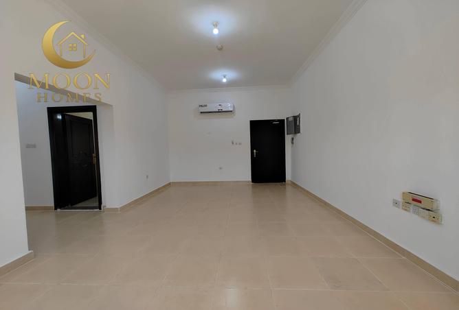 54690855 - صورة العقار 2