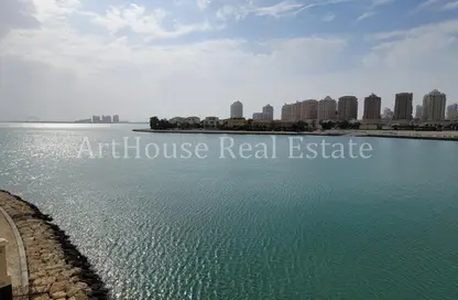 Townhouse - 1 Bedroom - 2 Bathrooms for rent in Viva East - Viva Bahriyah - The Pearl Island - Doha