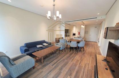 Apartment - 1 Bedroom - 2 Bathrooms for rent in Floresta Gardens - Floresta Gardens - The Pearl Island - Doha