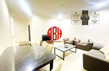 شقة - 2 غرف نوم - 2 حمامات للايجار في شارع المطار القديم - طريق المطار القديم - الدوحة