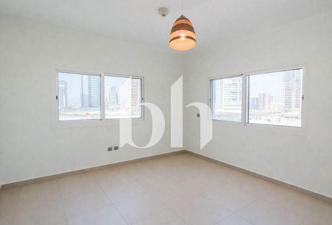 56023441 - Property Image 3
