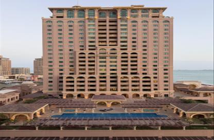 Apartment - 2 Bedrooms - 2 Bathrooms for rent in East Porto Drive - Porto Arabia - The Pearl Island - Doha