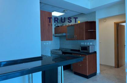 Apartment - 2 Bedrooms - 2 Bathrooms for rent in Zig Zag Towers - West Bay - Doha