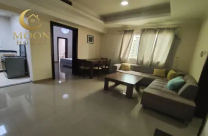 Apartment - 1 Bedroom - 2 Bathrooms for rent in Salaja Street - Doha Al Jadeed - Doha