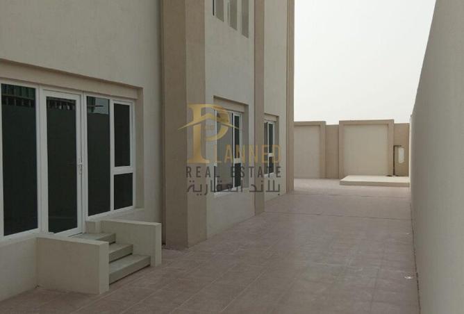 62071829 - Property Image 3