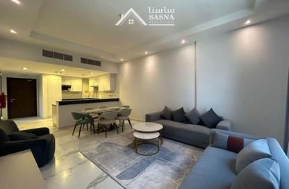 Apartment - 1 - 2 for rent in Lusail Marina Heights - Marina District - Lusail