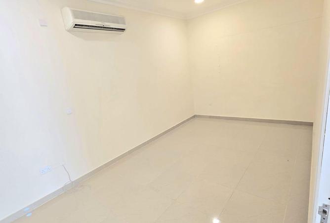 56723685 - Property Image 3