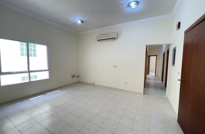 Apartment - 3 Bedrooms - 3 Bathrooms for rent in Muntazah 70 - Al Muntazah - Doha