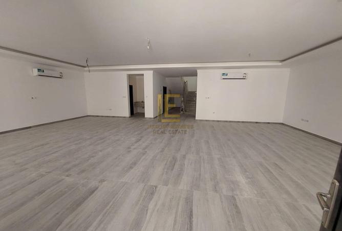 1028496 - Property Main Image