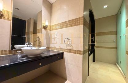 Apartment - 4 Bedrooms - 5 Bathrooms for rent in East Porto Drive - Porto Arabia - The Pearl Island - Doha