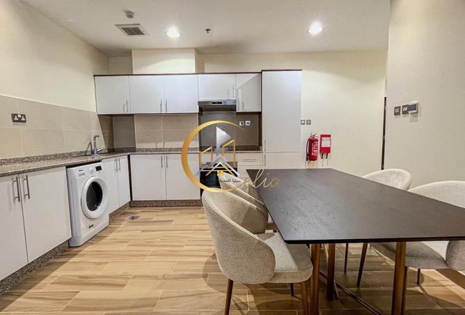55828653 - Property Image 2