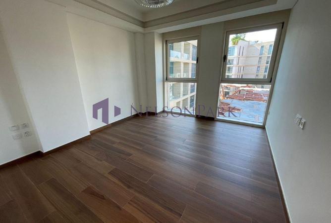 1002496 - Property Image 3