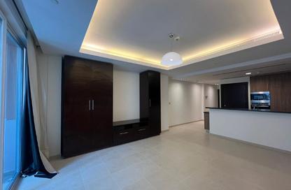 Apartment - Studio - 1 Bathroom for rent in Viva West - Viva Bahriyah - The Pearl Island - Doha