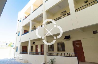 Labor Camp - Studio - 1 Bathroom for rent in Industrial Area 1 - Industrial Area - Doha