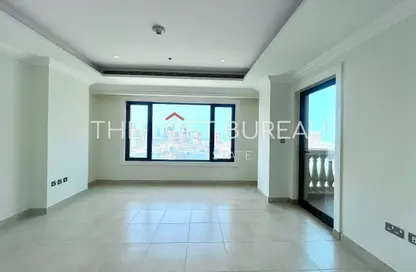 Apartment - 2 Bedrooms - 3 Bathrooms for rent in East Porto Drive - Porto Arabia - The Pearl Island - Doha
