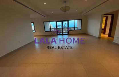 Apartment - 2 Bedrooms - 3 Bathrooms for rent in West Porto Drive - Porto Arabia - The Pearl Island - Doha