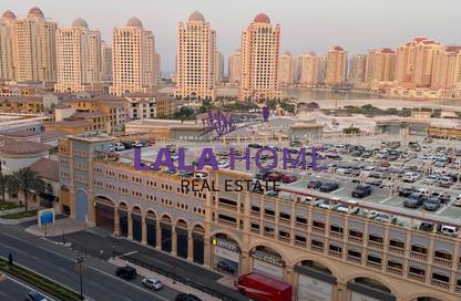 Apartment - 2 Bedrooms - 3 Bathrooms for rent in West Porto Drive - Porto Arabia - The Pearl Island - Doha