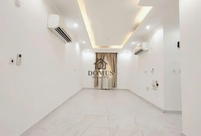 63810305 - صورة العقار 2