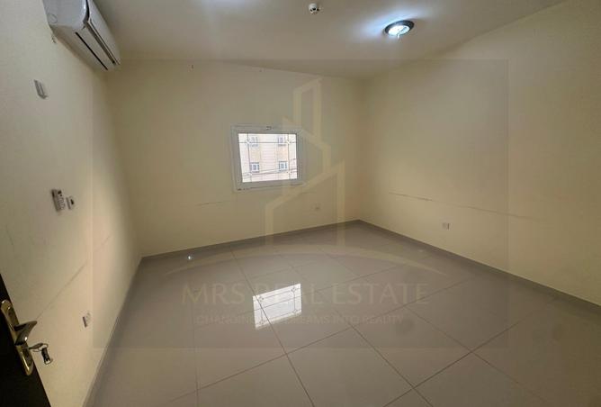 54393577 - Property Image 3