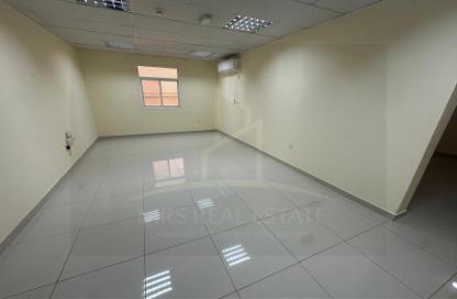 Apartment - 3 Bedrooms - 2 Bathrooms for rent in Old Airport Residential Apartments - Old Airport Road - Doha