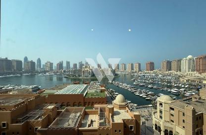 Apartment - Studio - 1 for rent in Tower 28 - Porto Arabia - The Pearl Island - Doha