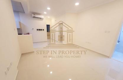 Apartment - 3 Bedrooms - 3 Bathrooms for rent in Old Airport Road - Old Airport Road - Doha