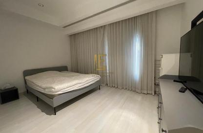 Apartment - 1 Bedroom - 2 Bathrooms for rent in East Porto Drive - Porto Arabia - The Pearl Island - Doha Apartment - 1 Bedroom - 2 Bathrooms for rent in East Porto Drive - Porto Arabia - The Pearl Island - Doha